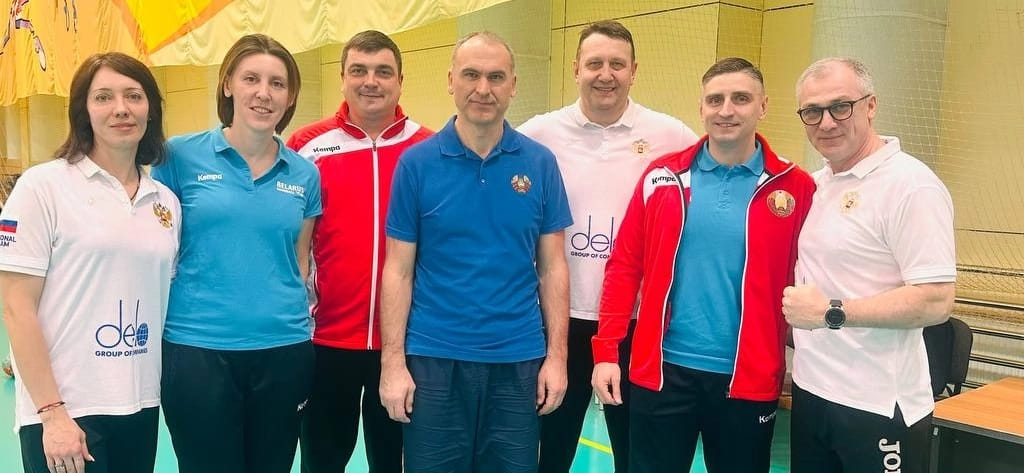 Товарищеские матчи. "Беларусь — не РГУОР!" Бабенко забрасывала мячи, а Казьменко отбивала