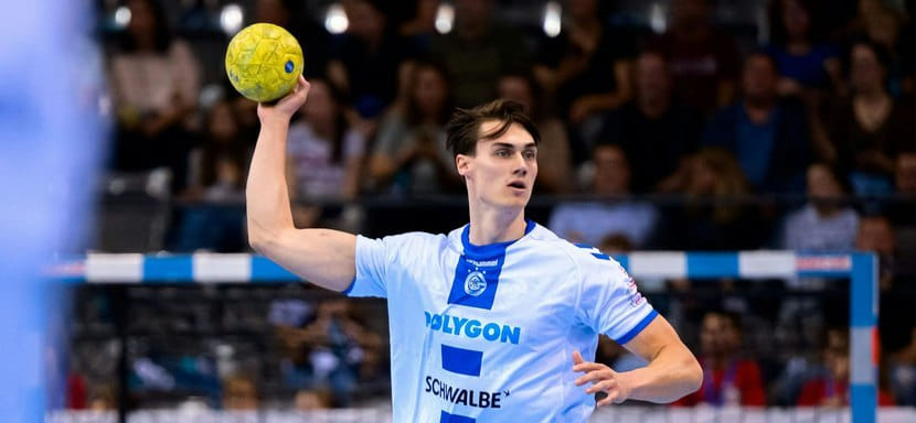 Полусредний "Гуммерсбаха" Миро Шлурофф стал автором самого сильного голевого броска в завершившемся сезоне бундеслиги