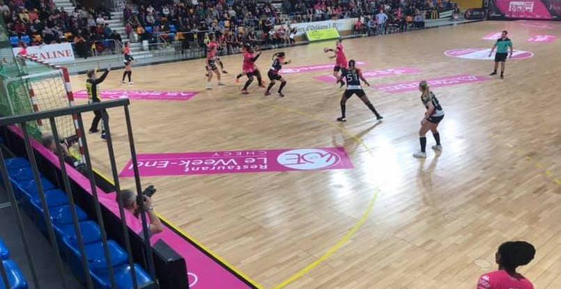 Франция. "Безансон" потерпел второе поражение подряд, уступив "Флери"