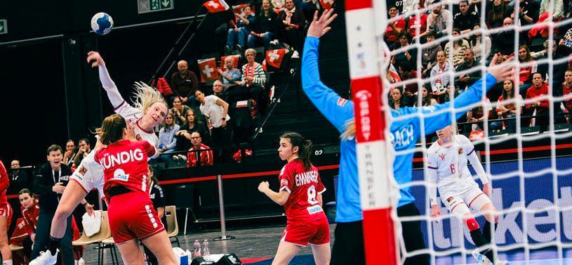 ЧМ-2023. Сборная Чехии в ответном матче обыграла команду Швейцарии и пробилась на топ-турнир после пропуска чемпионата Европы-2022