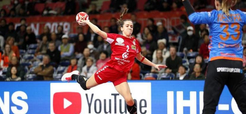 ЧЕ-2020. Любомир Обрадович выбрал 22 гандболистки для подготовки к турниру. В сборной Сербии правая крайняя "Ростов-Дона" Катарина Крпеж-Шлезак