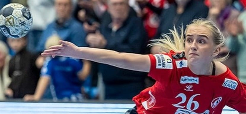 "Эсбьерг" и "Нюкёбинг" добились побед в матчах женского чемпионата Дании