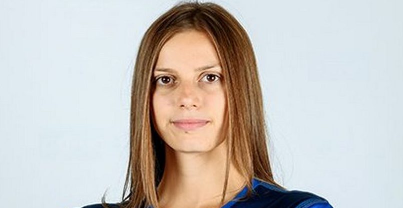 Суперлига. Правая полусредняя "Звезды" Валерия Ганичева поучаствовала в "BottleCapChallenge". Получилось круто! (ВИДЕО)