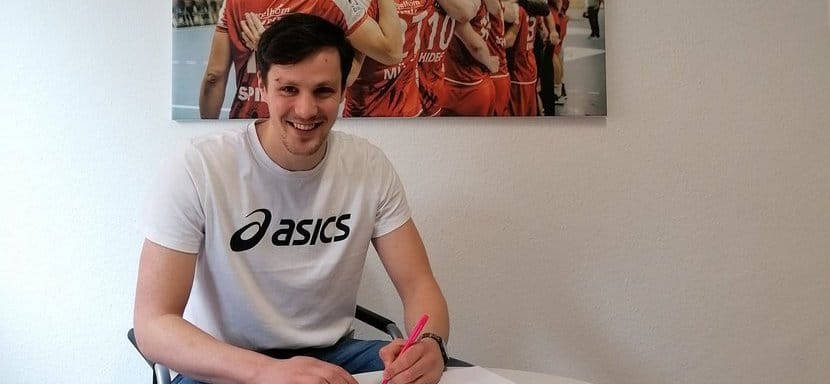 Бундеслига. "Людвигсхафен" Азата Валиуллина продлил контракт с Яннеком Кляйном. Полусредний ранее находился в системе "Барселоны"