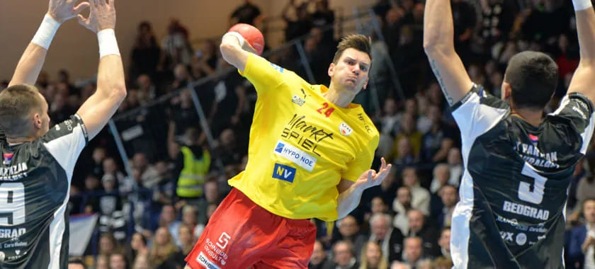 "Охрид" стал участником третьего раунда Кубка ЕГФ. "Татабанья" Житникова и "Констанца" проиграли в первых матчах второго раунда