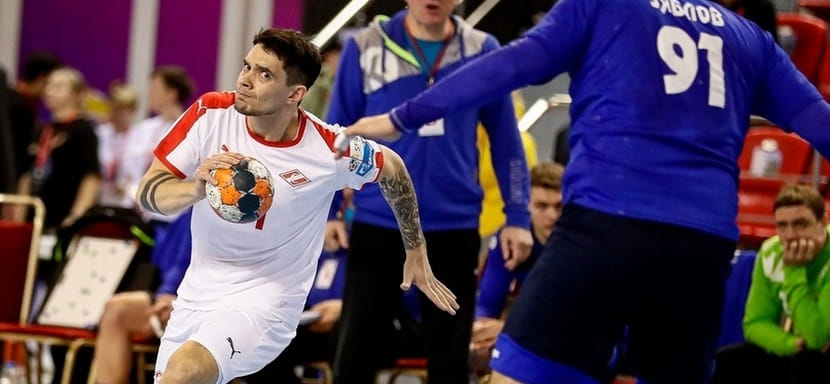 Суперлига. Иналь Афлитулин: "Основным желанием было вернуться в Европу. Но пандемия сорвала предложения и переговоры"