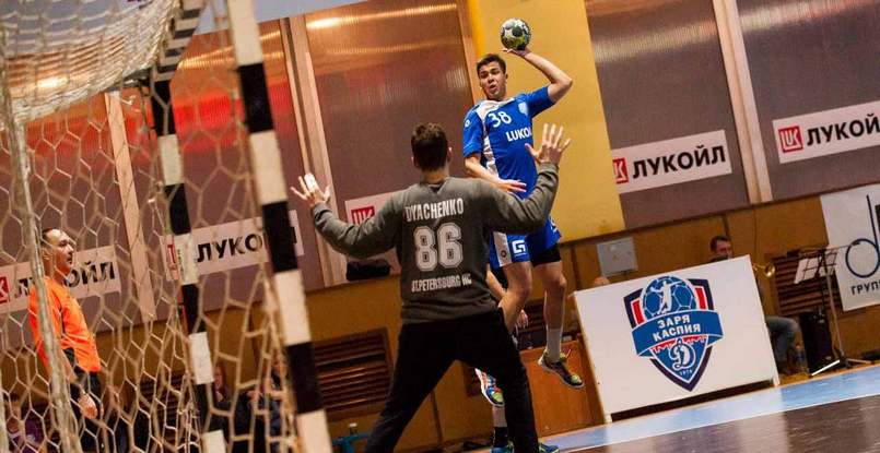 Суперлига. Полусредний "Невы" Дмитрий Богданов: "Где-то допустили ошибки, но в целом все получилось очень эмоционально и напряженно"