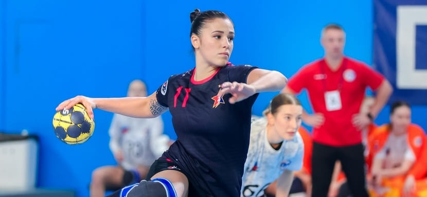 Левая крайняя Марианна Егорова признана лучшим игроком звенигородской "Звезды" в октябре