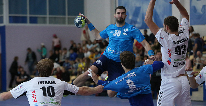 Суперлига. Разыгрывающий "Невы" Дмитрий Богданов продолжит карьеру в "Пермских Медведях"