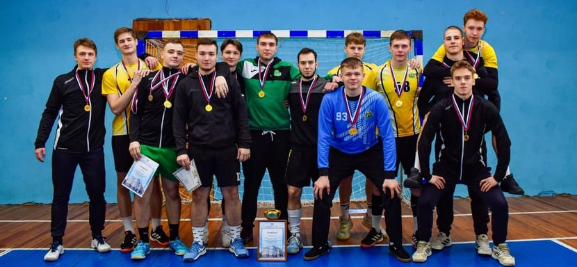 Россия. СГАУ-"Саратов" выиграл товарищеский турнир "Памяти педагогов-преподавателей"