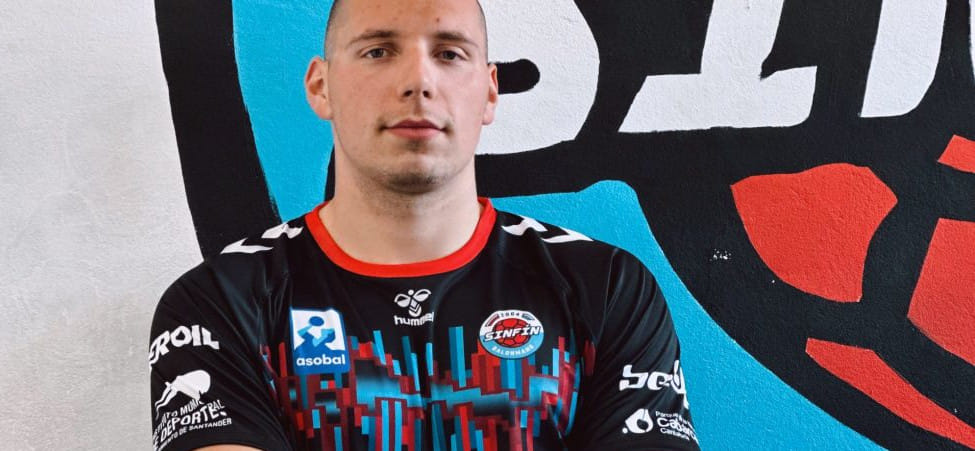 Испания. "Синфин" взял до конца сезона хорвата Эугена Йосипа Жайю, чтобы компенсировать потерю двух правых полусредних