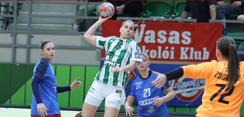 "Дьёр" сокрушил "Эстергом" Габора Элека, "Ференцварош" Дмитриевой и Масловой разгромил "Вашаш" в матчах чемпионата Венгрии