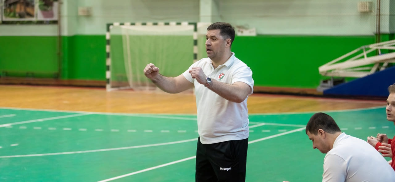 Беларусь.  Главный тренер "Гомеля" Андрей Мочалов: "Надо было раньше дожимать "Кронон", чтобы не вырывать победу, когда пошли "качели"