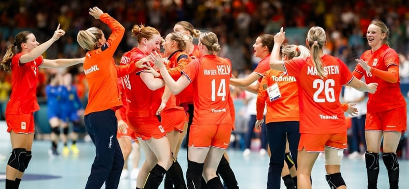 Шведский рулевой Хенрик Сигнелль назвал состав женской сборной Нидерландов на чемпионат мира-2025