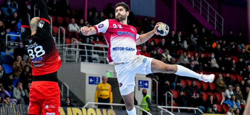 Испания. Хорватский полусредний Лука Шебетич, арендованный "Навой" у "Мотора", из-за травмы покинул клуб лиги ASOBAL