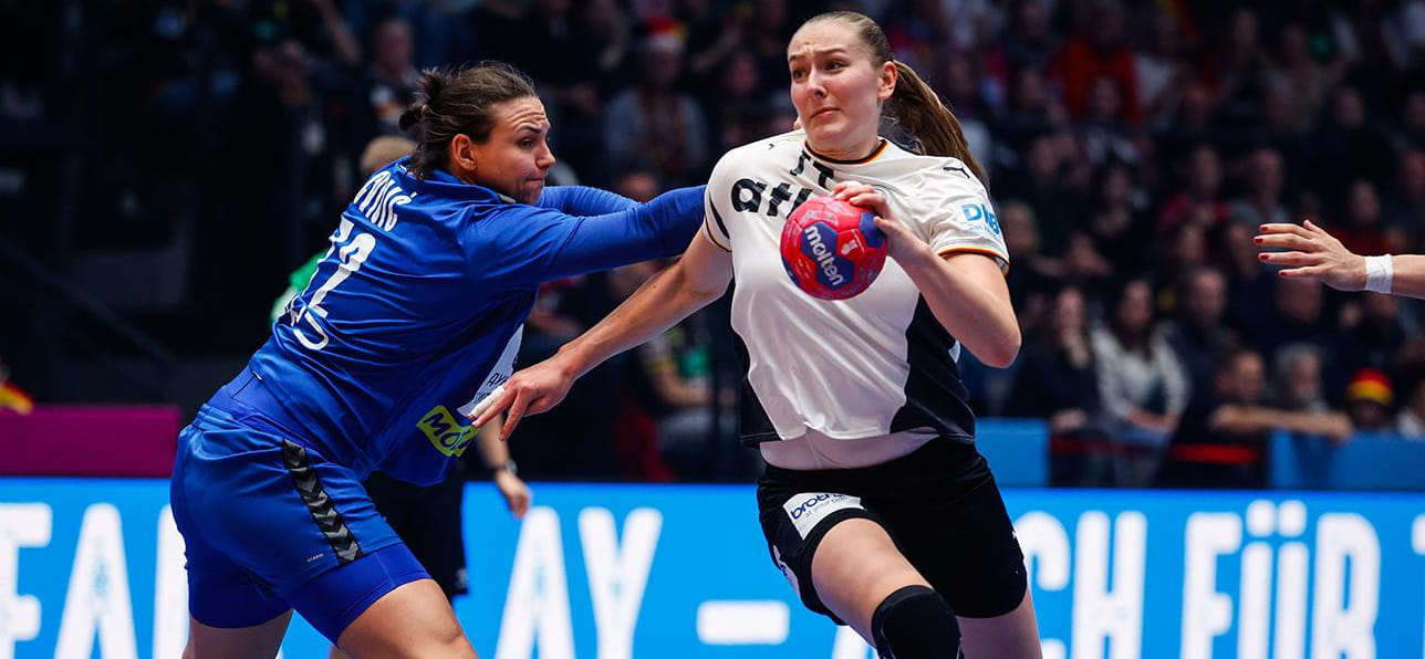 На женском чемпионате мира-2025 завершается предварительный этап и стартуют первые матчи основного раунда