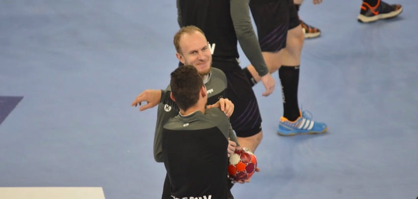 Суперлига Париматч. "Чеховские Медведи" обыграли челябинское "Динамо" с преимуществом в семь мячей