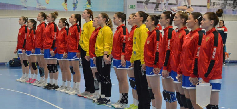 Valentina Tomilina, Anna Kaynarova, Yulia Babenko, Varvara Semina and 16 more handball players are called to prepare for the matches with the national team of Belarus