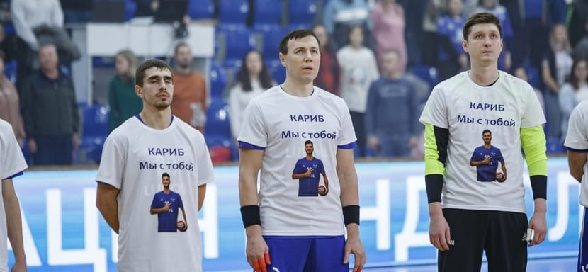 Olimpbet Суперлига. "Кариб, мы с тобой!" Гандболисты "Виктора" поддержали травмированного полусреднего Алексея Карибова (ФОТО)