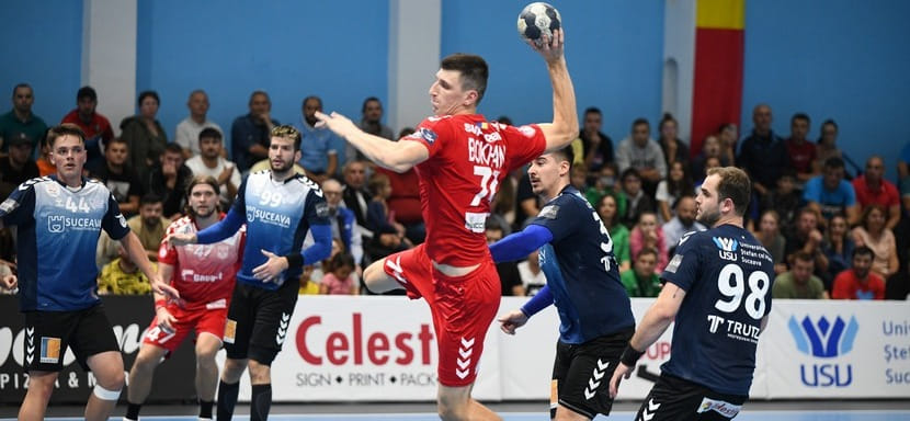 Румыния. Пять голов белоруса Вячеслава Бохана помогли бухарестскому "Динамо" добиться третьей победы в чемпионате