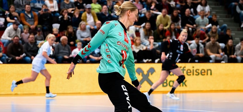 Вратарь "Людвигсбурга" Юханна Бундсен совершила лучший сейв в матчах второго тура Лиги чемпионов (ВИДЕО)