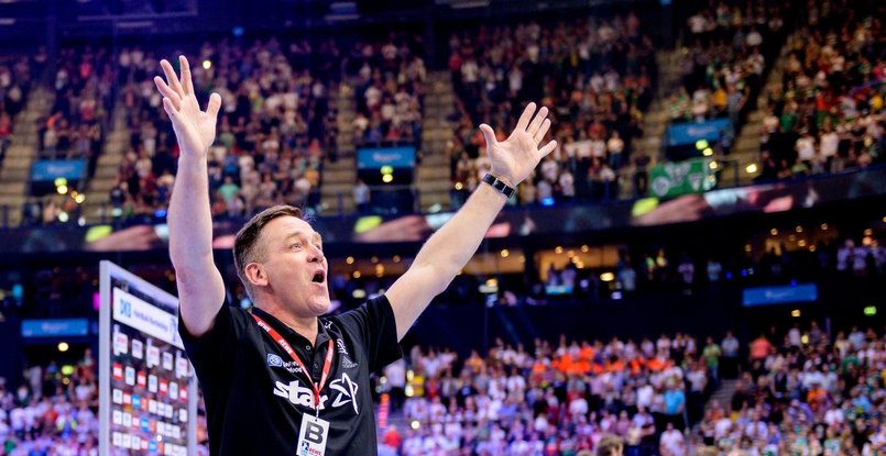 Кубок ЕГФ. Представлена двадцатка лучших моментов сезона. На первой позиции вручение трофея Альфреду Гисласону (ВИДЕО)