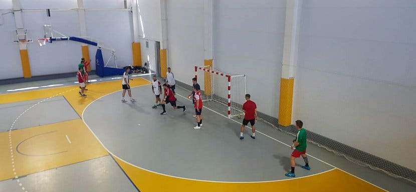 Суперлига. Гандболисты "Таганрога"-ЮФУ завершили тренировочный сбор на побережье Азовского моря