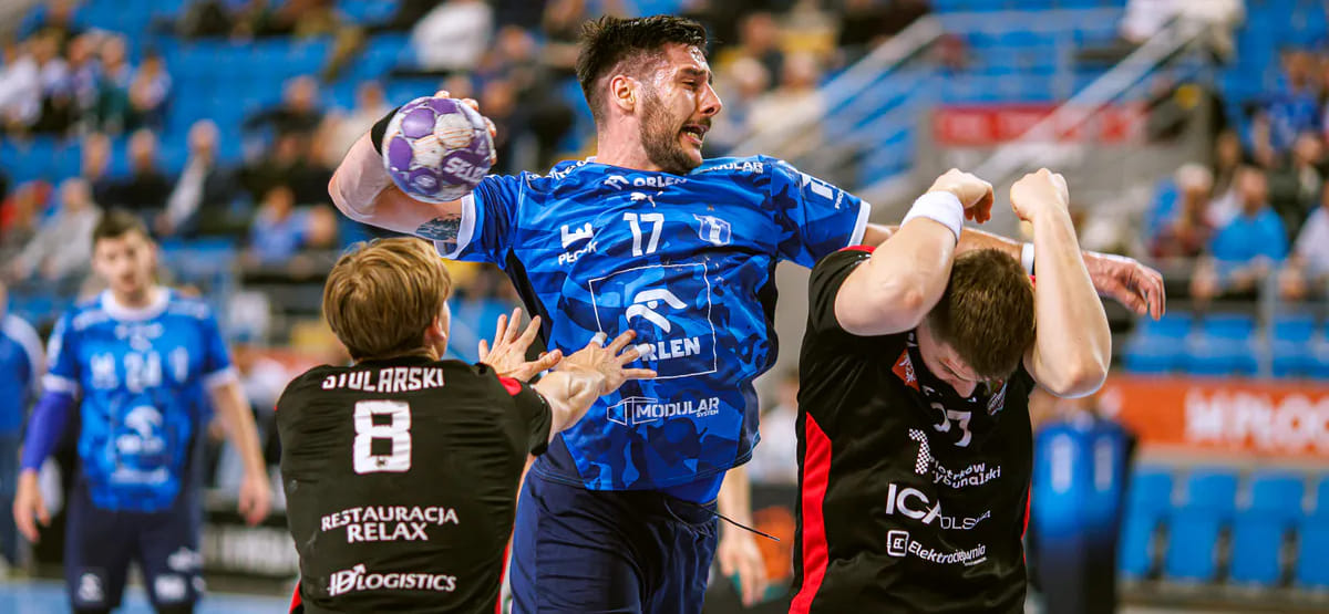 Ряд клубов против сокращения польской Суперлиги. Они наоборот выступают за её расширение до 14 участников