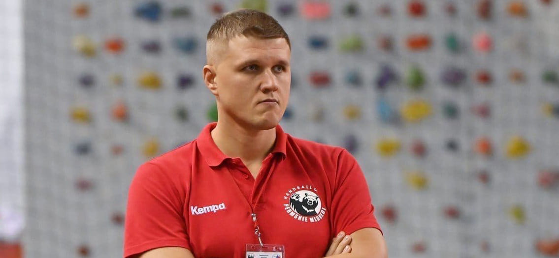 Olimpbet Суперлига. Валентин Бузмаков: "На площадке в Астрахани у нас не бывает простых игр. Сегодня рубились все: и мы, и соперник"