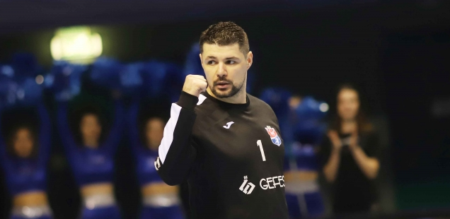 Лига чемпионов. Сэйв Ивана Пешича вошел в пятерку лучших по итогам тура