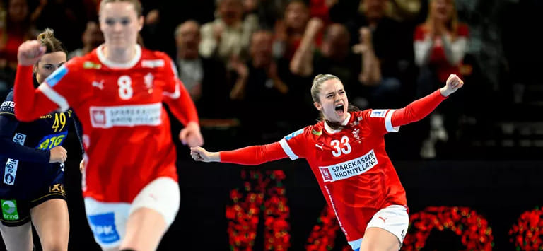 Женская сборная Норвегии обыграла команду Нидерландов и стала победительницей домашнего этапа Золотой лиги