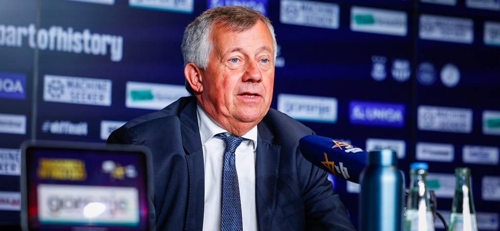 Лига чемпионов. Михаэль Видерер: "И в Будапеште, и в Кёльне мы видели на каждом матче по 20 тысяч зрителей. Значит, каждый раз были проданы все билеты"