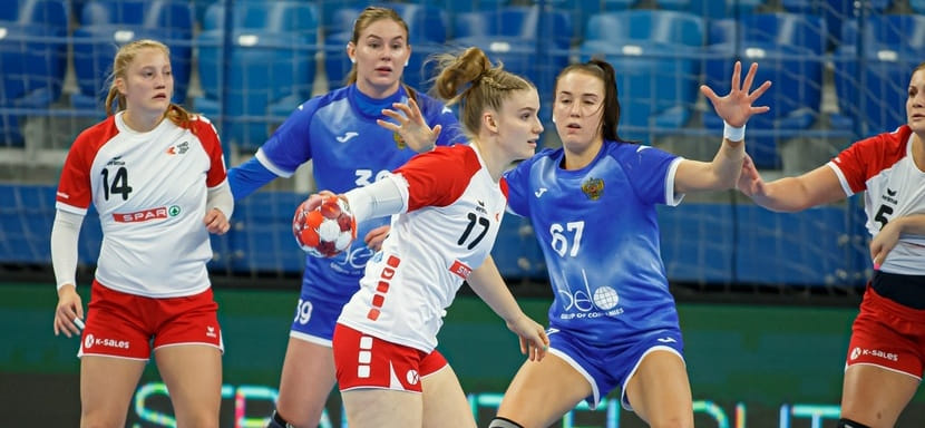 ЧЕ-2022. 17 гандболисток сборной Швейцарии, соперника команды России по группе, будут готовиться к отборочным матчам с литовками