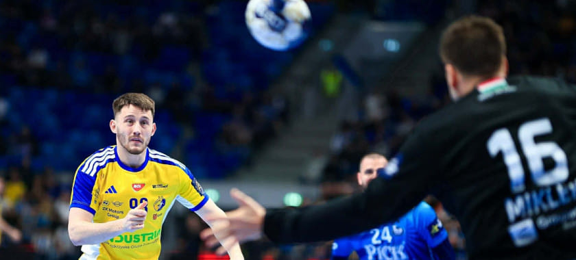 Когда игра пошла по-крупному. "Кельце" не знал поражений в Лиге чемпионов с ноября, но уступил "Пику"