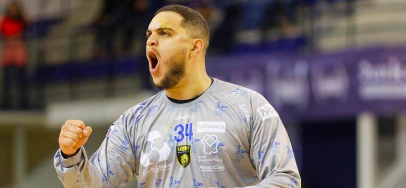 Франция. "Лимож" извинился перед Самиром Беллясеном за недостойное поведение группы фанатов и пообещал закрыть перед ними двери