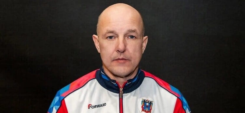 Высшая лига. Вячеслав Есауленко: "Все условия для работы у ДГТУ-"Лидера" есть. Ребята днём учатся в университете, по вечерам у нас тренировки"