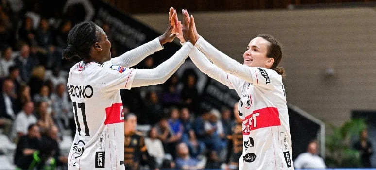 Вяхирева творила магию, Дмитриева не играла, "Бухаресту" лучше без Василе? Главное в Лиге чемпионов