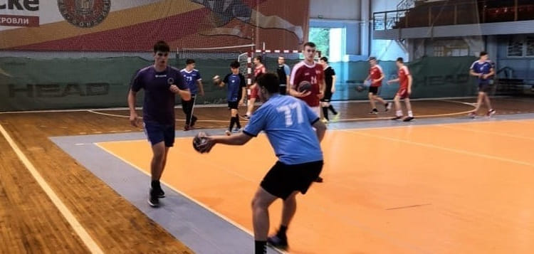 Молодежное первенство. "Чеховские Медведи-2" крупно обыграли "Сунгуль-2"