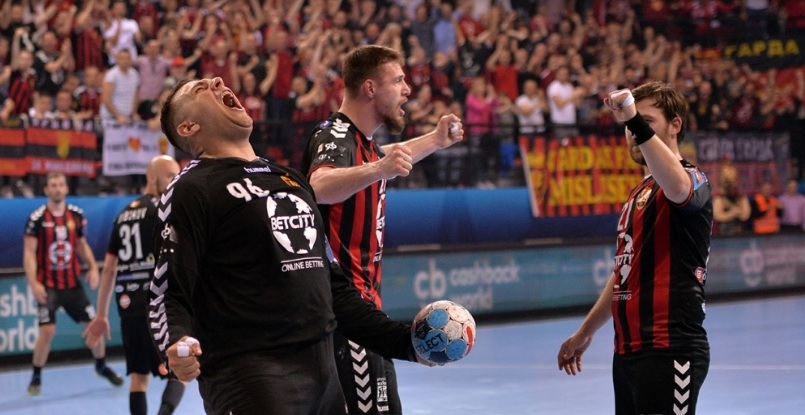 Лига чемпионов. Македонский "Вардар", несмотря на поражение от венгерского "Пика", пробился в "финал четырех" главного еврокубка