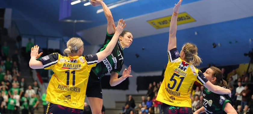 Лига чемпионов. Андреа Лекич из "Ференцвароша" осталась лидером бомбардирской гонки. Валерия Маслова из "Бреста" — в топ-3