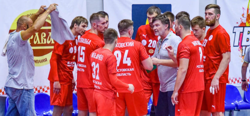 Суперлига. Роман Фитилев о "Донских Казаках"-ЮФУ: "Обманщики они… К тому же сплетники: шептались, что из вратаря никогда не выйдет толковый тренер"