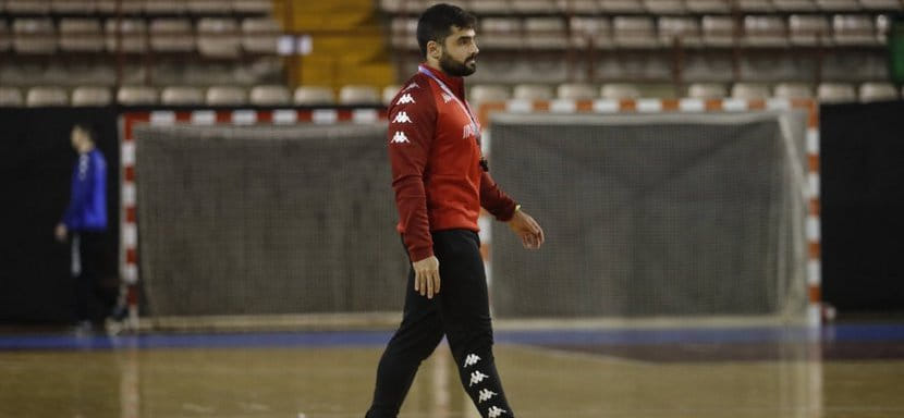 "Адемар" определился с заменой главному тренеру Даниэлю Гордо. Это его 29-летний помощник Луис Пэртас