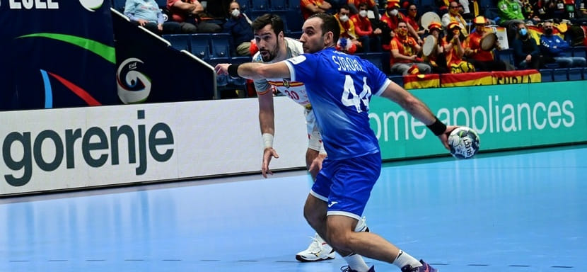 ЧЕ-2022. Игорь Сорока: "Напомню, что в 2018 году сборная России вообще не попала на чемпионат Европы, а на Евро-2020 заняла 22-е место из 24"