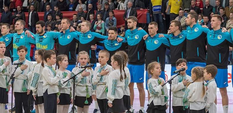 ЧЕ-2020. Матч сборных Украины и Дании покажут четыре украинских телеканала!