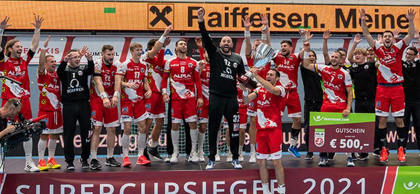 Австрия. "Хард" взял реванш у "Файверса" за прошлогоднее поражение в Суперкубке страны. Каролис Антанавичюс забросил пять мячей