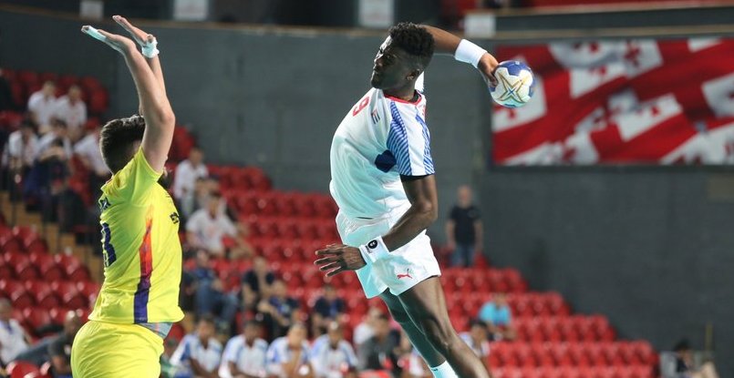 После трех туров на чемпионате мира среди развивающихся в гандболе стран сборные Грузии, Болгарии и Кубы идут без поражений