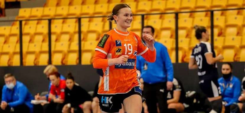 Дания. 24-летняя линейная "Оденсе" Сара Хальд продолжит карьеру в "Виборге"