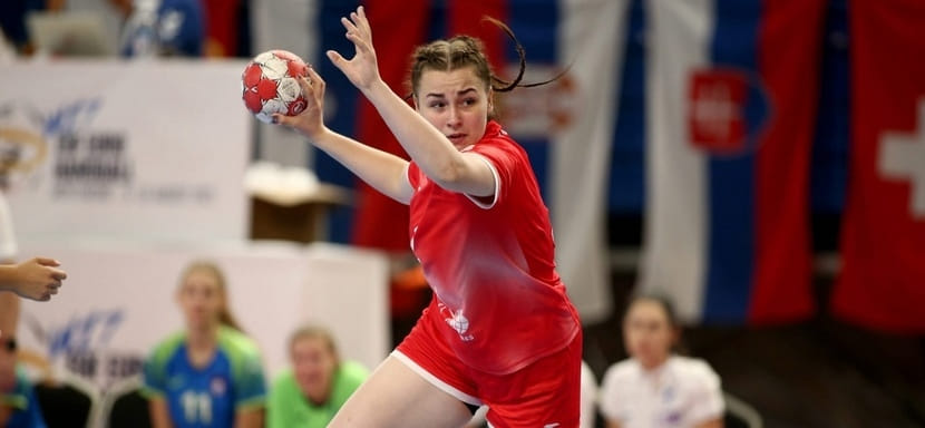 ЧЕ-2021 (U-17). Девичья сборная России сегодня поборется за выход в финал. Предстоит встреча с немками