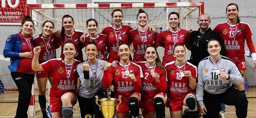Балканы. Гандболистки "Ягодины" в третий раз подряд стали чемпионками Сербии