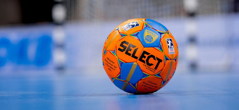 Бундеслига. Руководство лиги представило концепции по проведению матчей и допуску зрителей на трибуны в условиях коронавируса